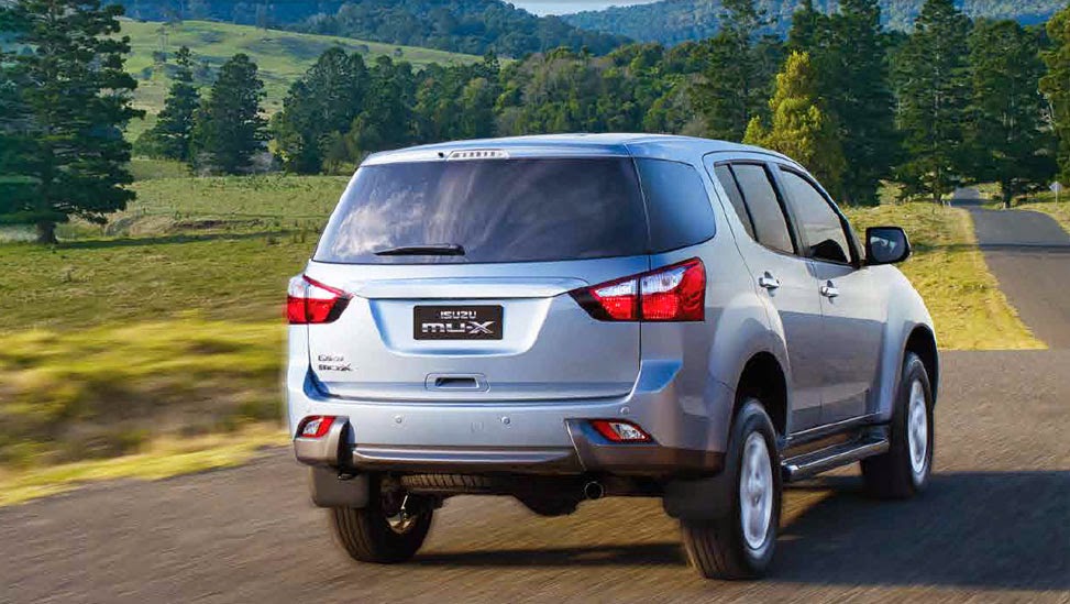 BROSUR ISUZU MUX Harga Isuzu Promo Heboh Unit Giga Elf