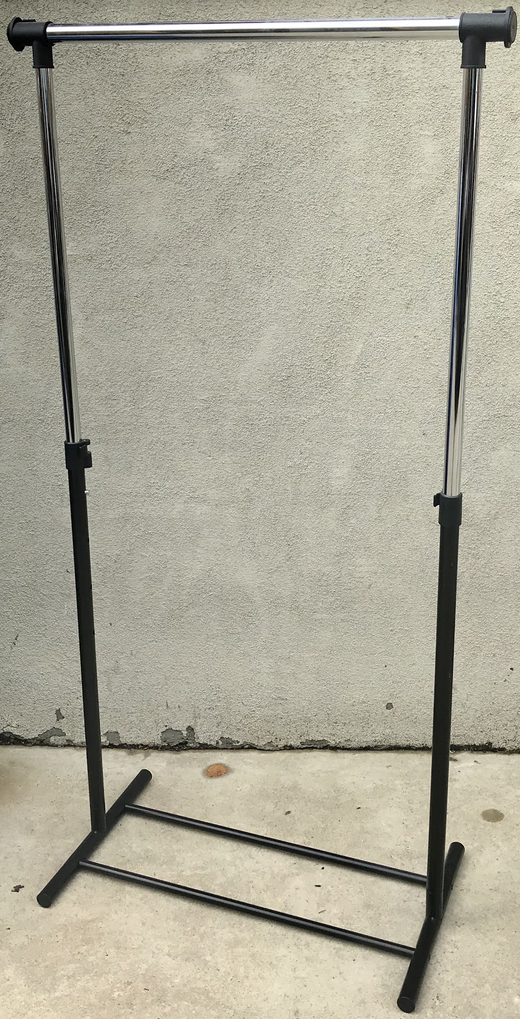 Uhuru Furniture & Collectibles Garment Rack 25 SOLD