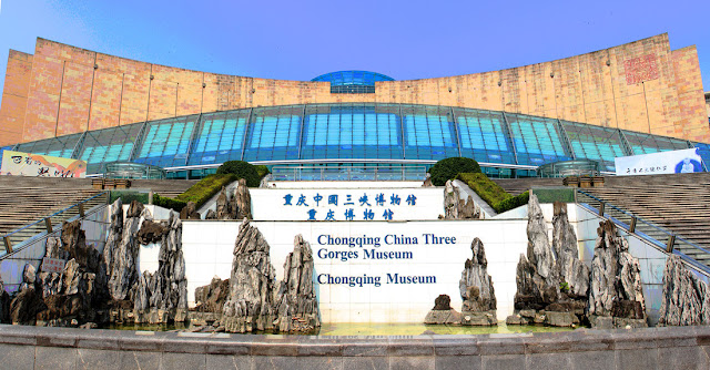 Wander through the Three Gorges Museum
