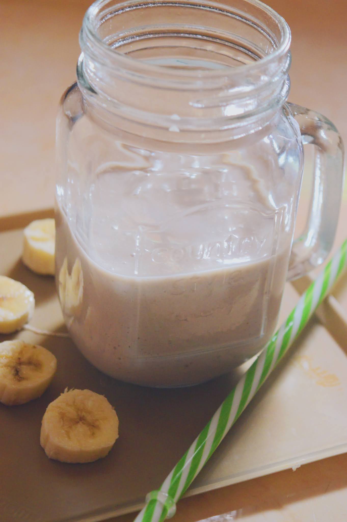 Creamy and Healthy Banana Milkshake Thoughtwagonn