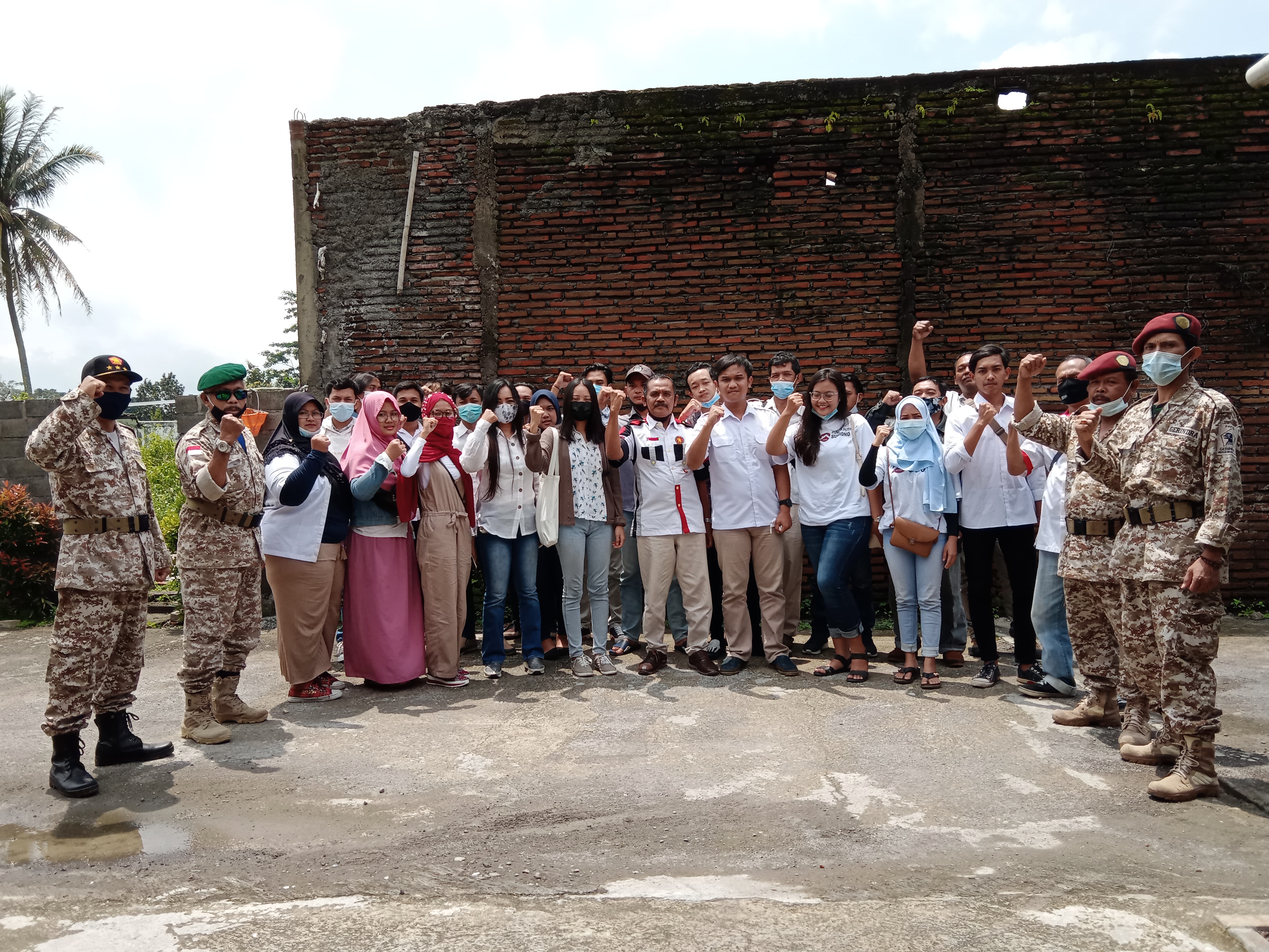 Rumah Putih Sugiono Kabupaten Semarang 