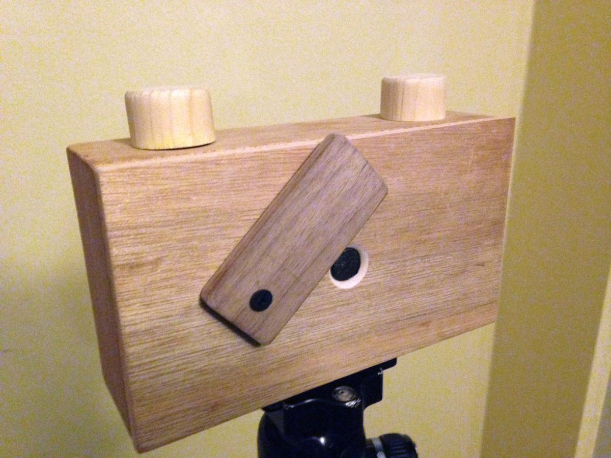 Kamera Pin Hole Rakita dari Kayu Desain kamera Pin Hole dari Kayu