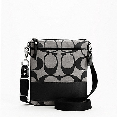Kisses from Seattle: COACH Signature Stripe Swingpack F45797