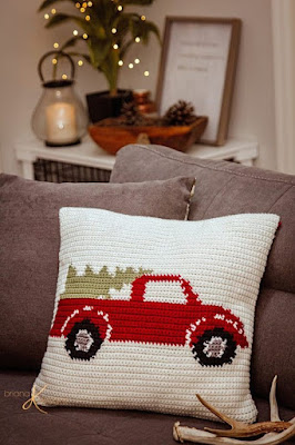 Christmas Inspired Crochet - free patterns
