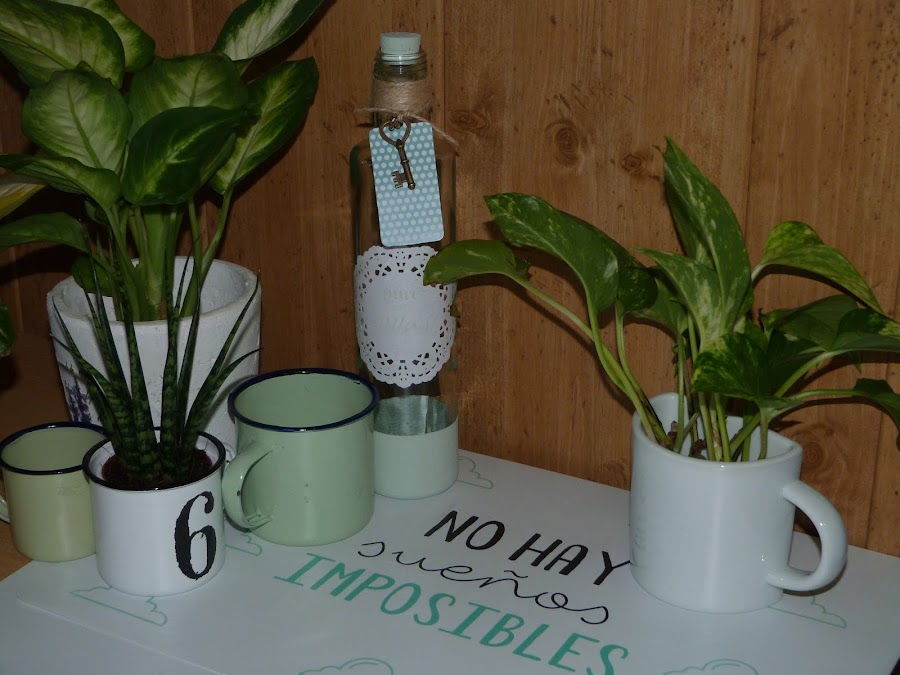 isabelvintage-vintage-botella-cristal-decorada-chalk paint