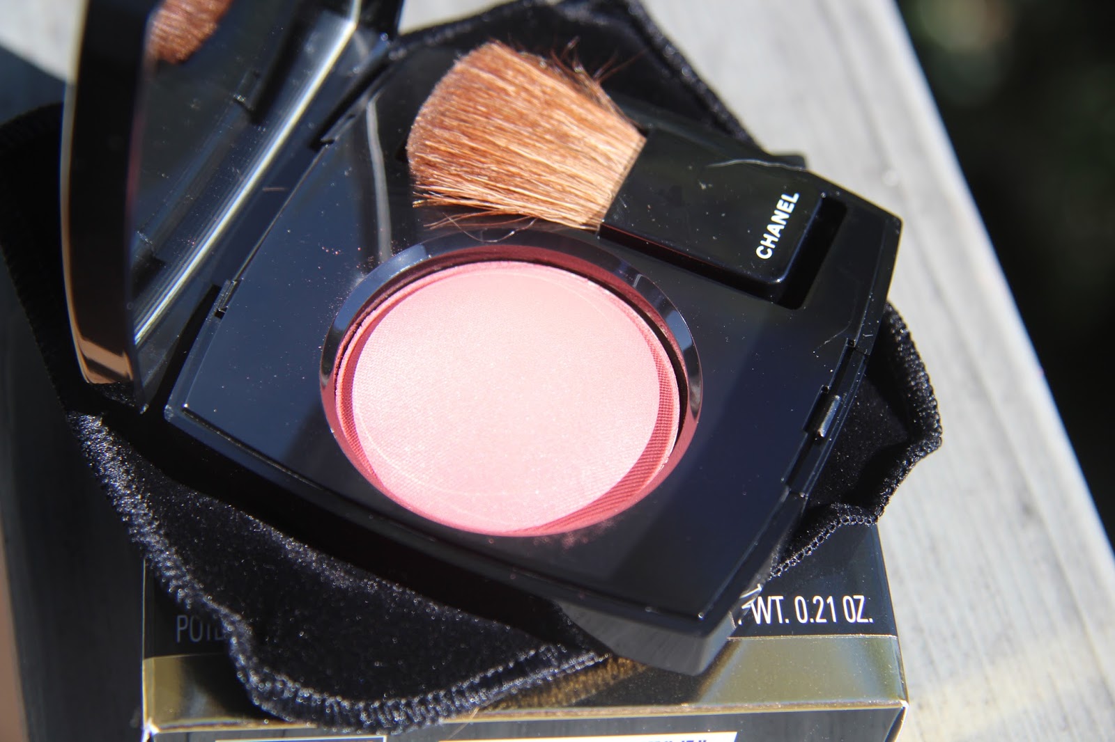 rouge profond chanel