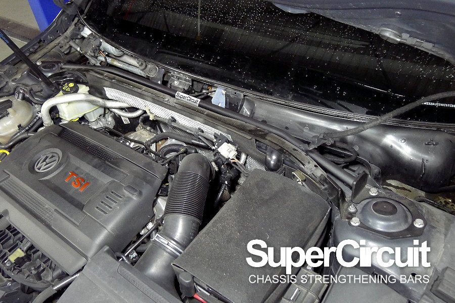 SUPERCIRCUIT CHASSIS STRENGTHENING BARS Volkswagen Golf 7 GTI Front