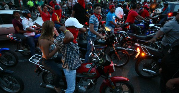 Una máquina de someter que adquiere vida propia Una máquina de someter que adquiere vida propia