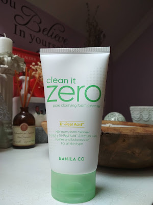Banila Co. clean it zero pore clarifying čistiaca pena