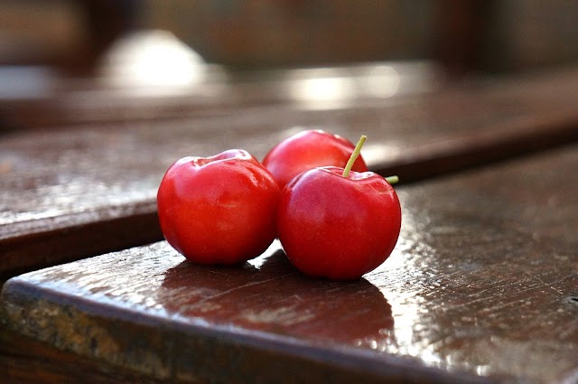 Acerola: Nutrition and Health Benefits   