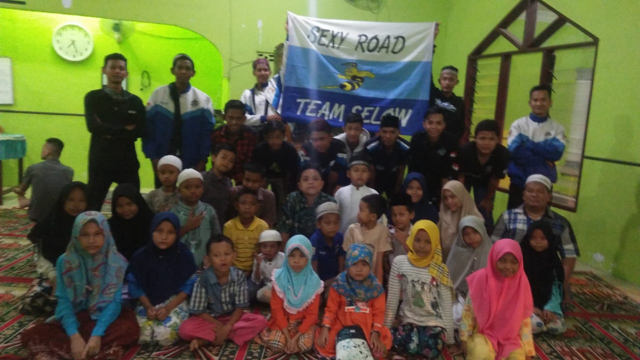 Ingin Raih Keberkahan, XTC Team Selow Medan Buka Puasa