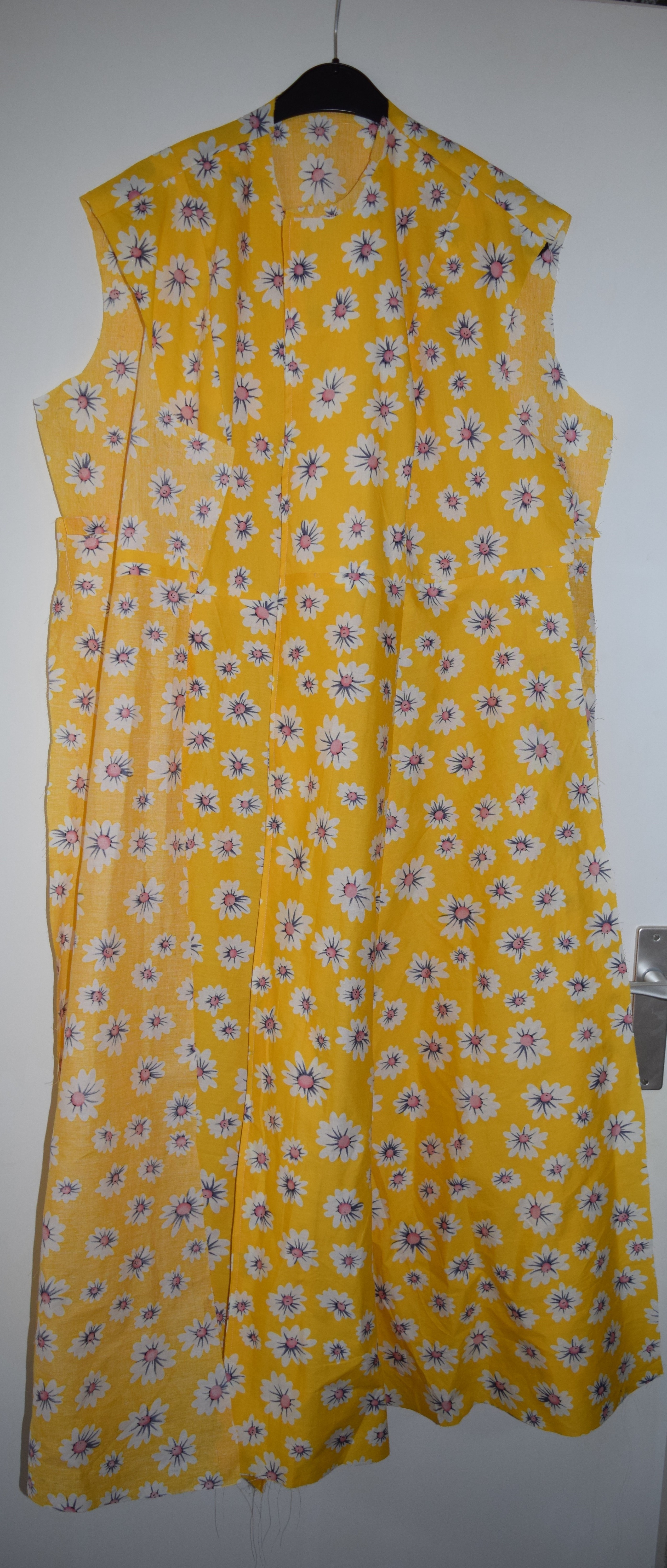 Sew-along: My Image #19: M1963 shirtdress -yellow dress