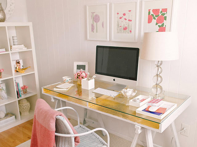 Home Office home-office-rosa-abrirjanela