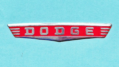 Dodge%2Btrunk%2Blid%2Bemblem%2B1939.jpg