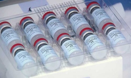 Πρεμιέρα κάνει την Τετάρτη και στα Γιάννινα το εμβόλιο της Johnson & Johnson, έπειτα από το «πράσινο» που άναψε προ ημερών η Εθνική Επιτροπή Εμβολιασμών.