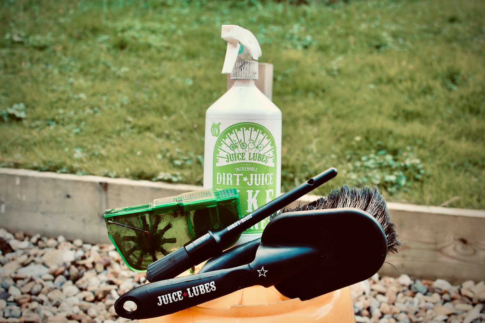 Juice Lubes Bike Cleaner and Cycle Drivetrain Cleaning Products Juice Lubes Bike Cleaner and Cycle Drivetrain Cleaning Products