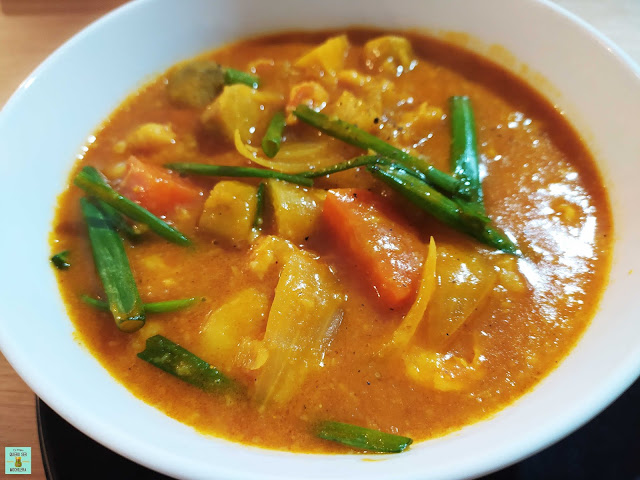 Curry de verduras en Linxhu Restaurant, Ninh Binh
