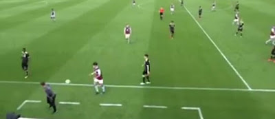 Gambar Lapangan Sepak Bola Beserta Ukurannya Gambar Lapangan Sepak Bola Beserta Ukurannya