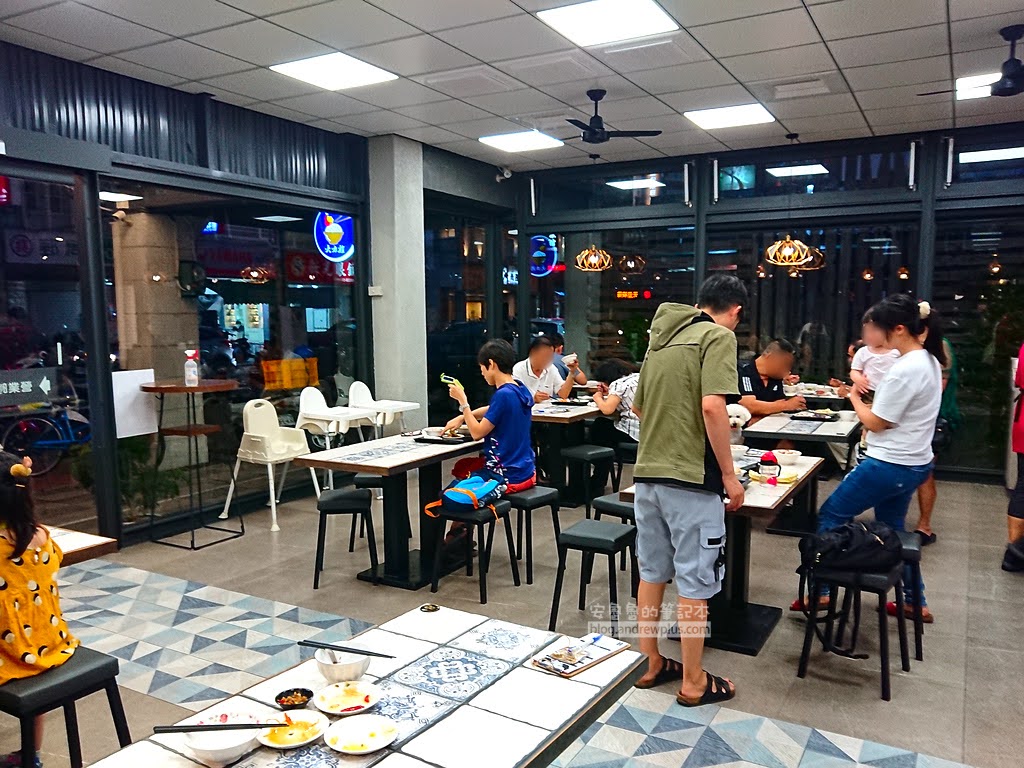 花蓮東大門夜市小吃,東大門夜市推薦必吃,東大門雞肉飯