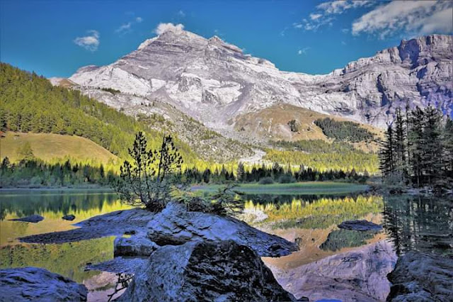 Gambar Pemandangan Alam Indah di Swiss Danau Derborence Cantik Gambar Pemandangan Alam Indah di Swiss Danau Derborence Cantik