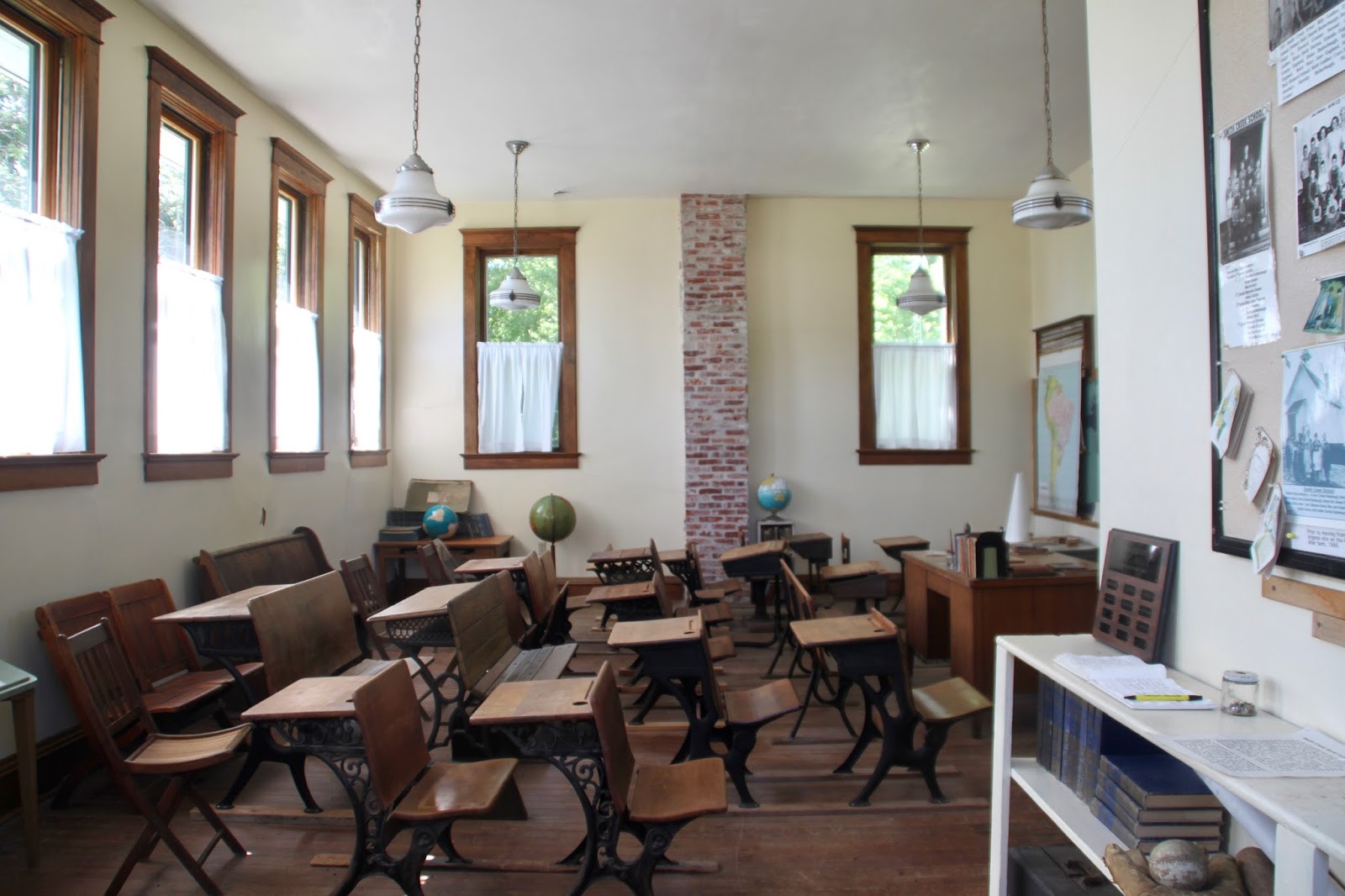 Iowa One Room Schools Smith Creek School, Wellman