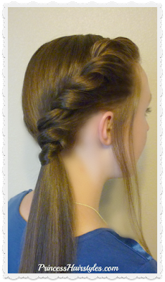 Ponytail Hairstyles  5 Easy Ponytail Looks for the Work Week