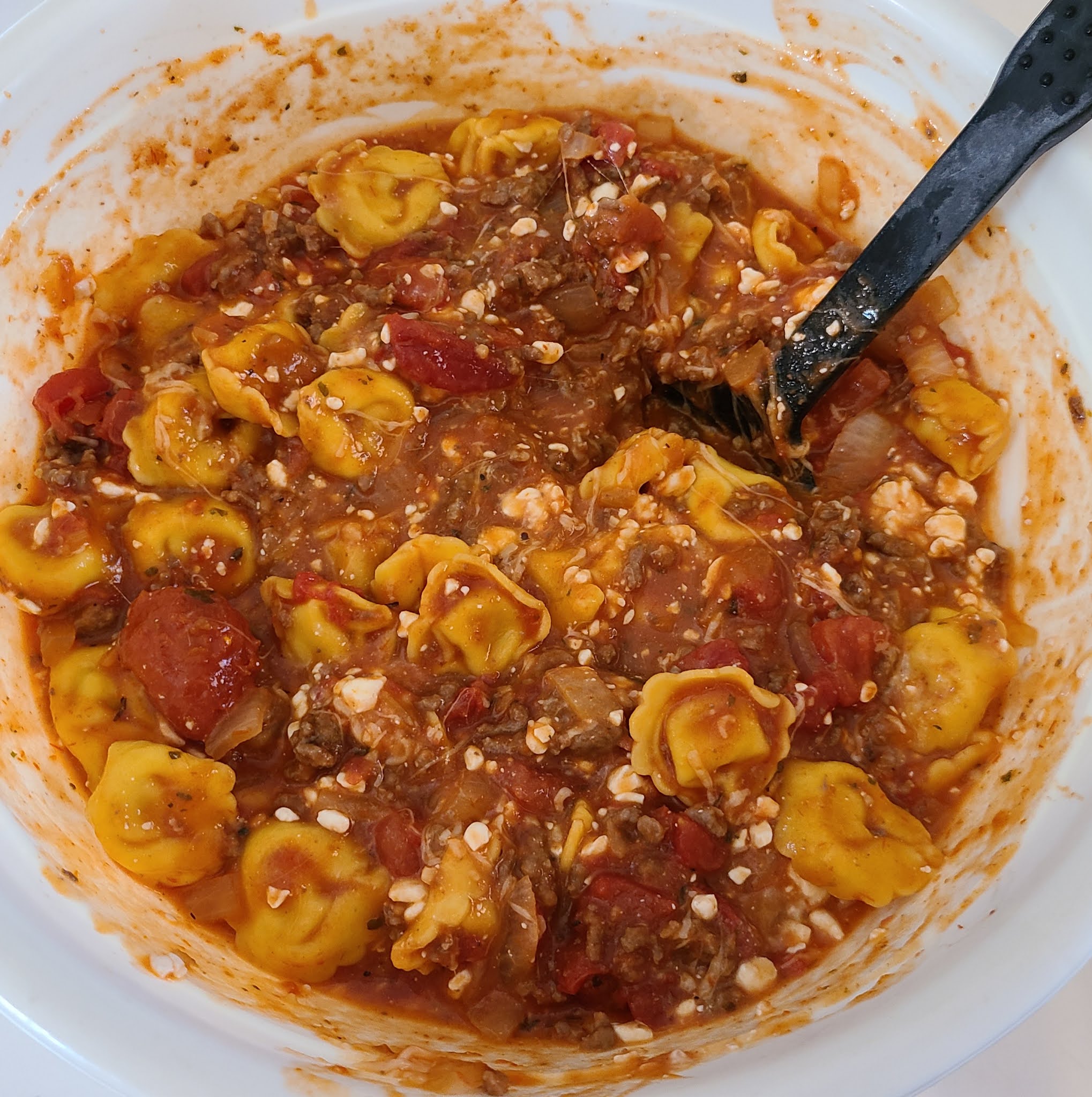 Just Makin' Meals Cheese Tortellini with meat Sauce