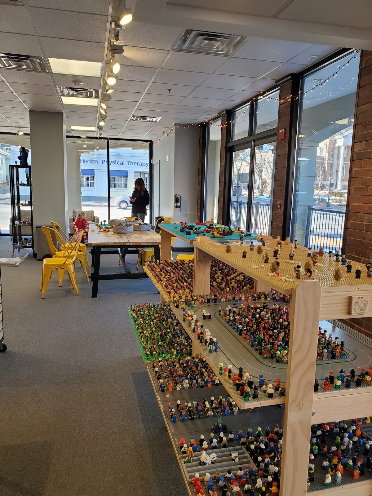 Play St. Louis The Minifig Shop, Kirkwood