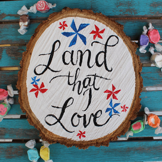 Land that I Love Patriotic Wood Slice Art!