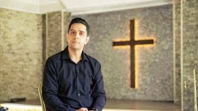 'Aku Tak Bisa Hidup Tanpa Yesus': Pendeta Iran Ini Mengatakan Ada Kuasa Tuhan di Penjara