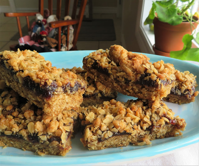 Classic Date Squares