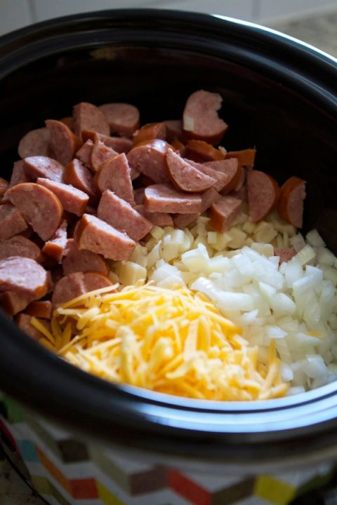 Crockpot Smoked Sausage & Hashbrown Casserole is easy, simple, and the whole family is sure to love it!