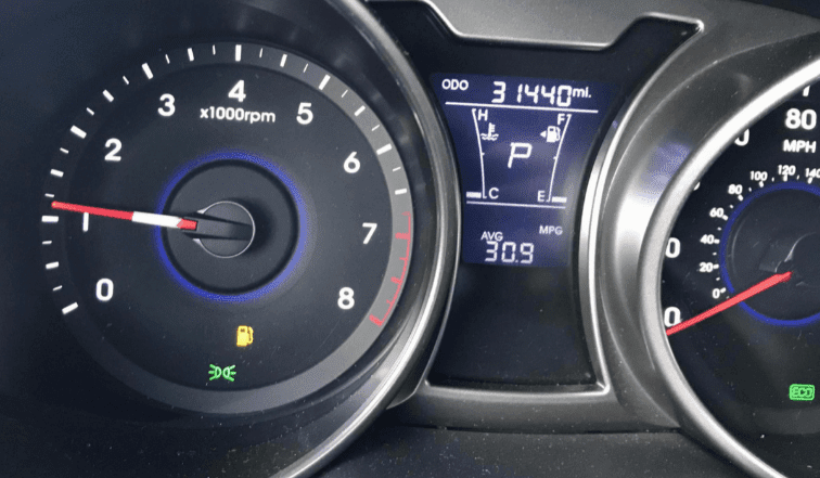 4 Causes engine high rpm at idle