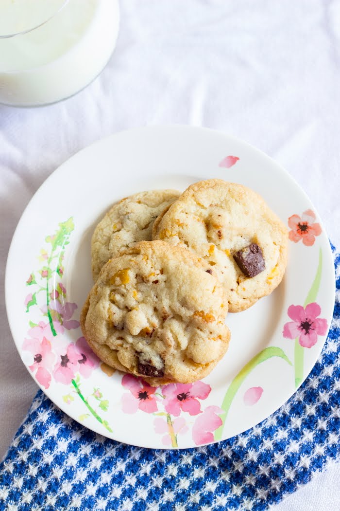 How to make cornflake choco chip cookies recipe, eggless cornflake biscuit recipe, eggless chocolate chip cookie recipe at One Teaspoon Of Life www.oneteaspoonoflife.com