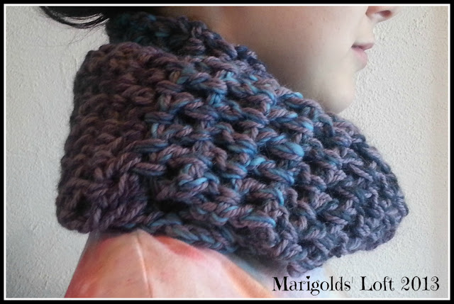 Marigolds' Loft: FO Fridays - Easy Crochet Cowl Pattern
