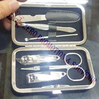 Souvenir meni-pedi, menicure set, gunting kuku set, pedicure set souvenir, souvenir pernikahan manicure set, peralatan meni pedi