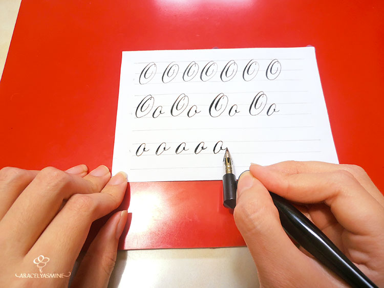 caligrafia copperplate letra O mayuscula y minuscula aprender escribir