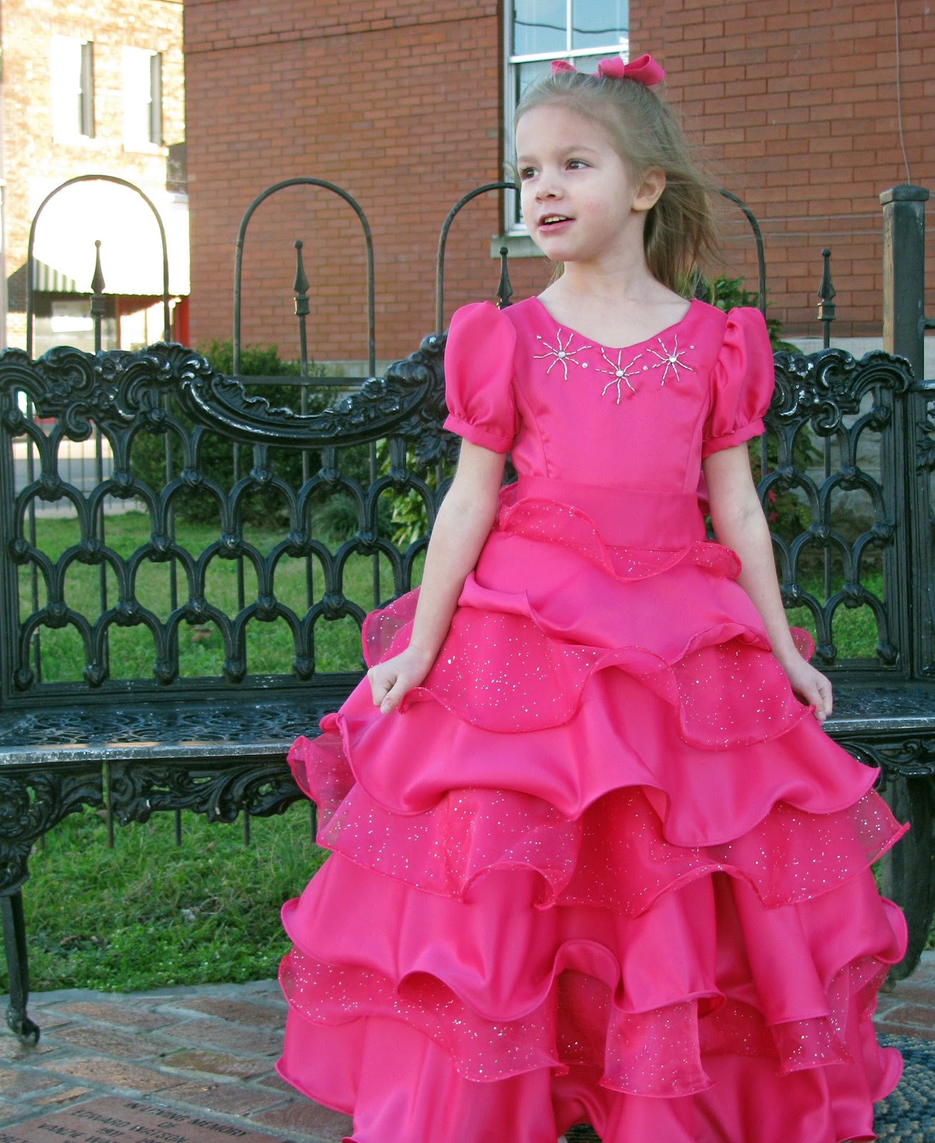 By Mama With Love How To Make A Fishing Line Hem For Curly Ruffles