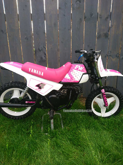 Beginner Bike : Yamaha PW50 Pink 