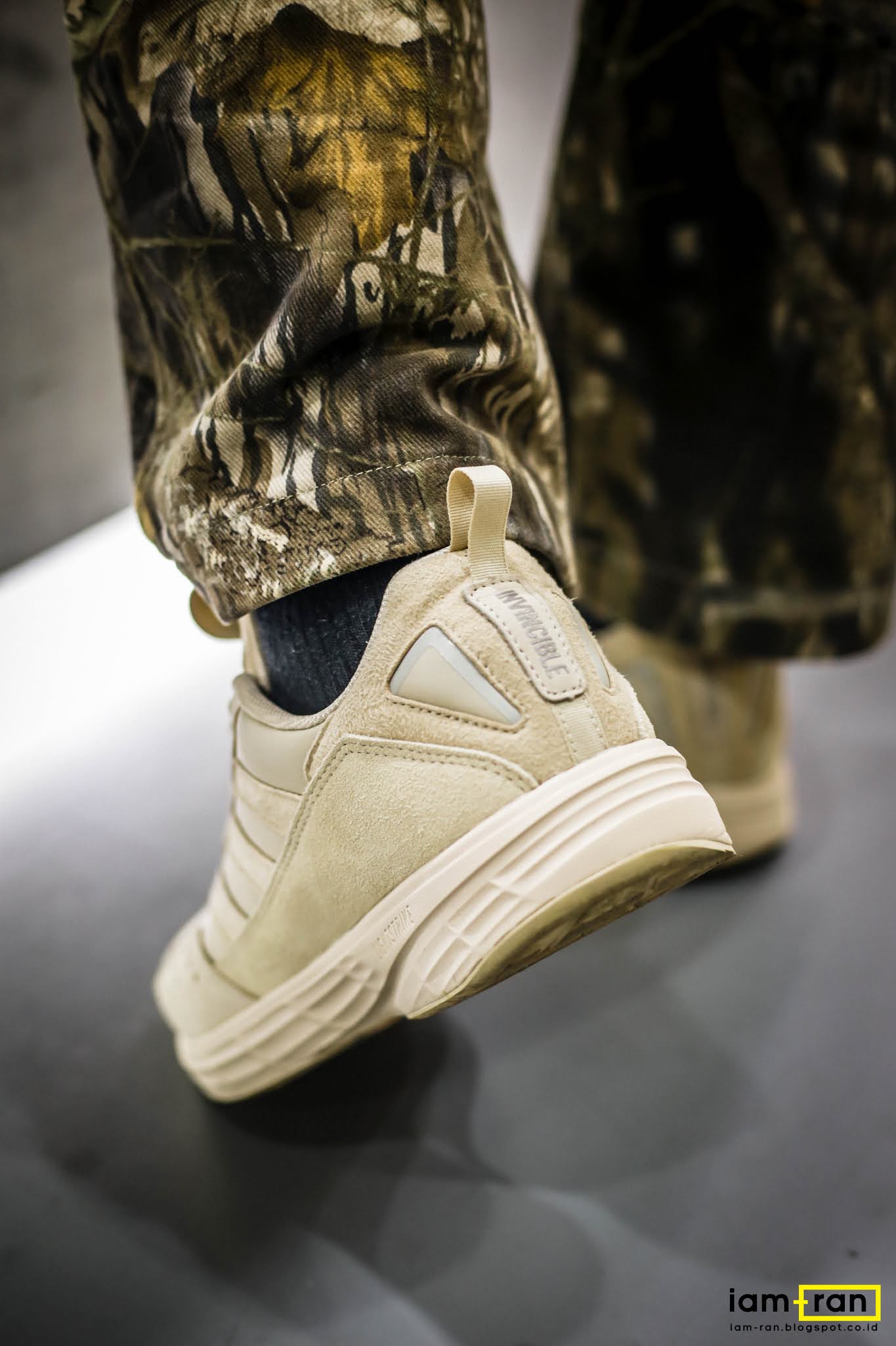 IAMRAN Adidas SL 20.2 x Invincible Invincible store in