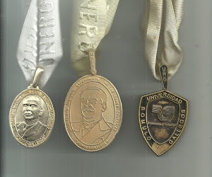 MEDALLAS DE LA UNIVERSIDAD RÓMULO GALLEGOS DE EM