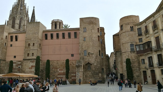 rzymskie baszty w Barcelonie