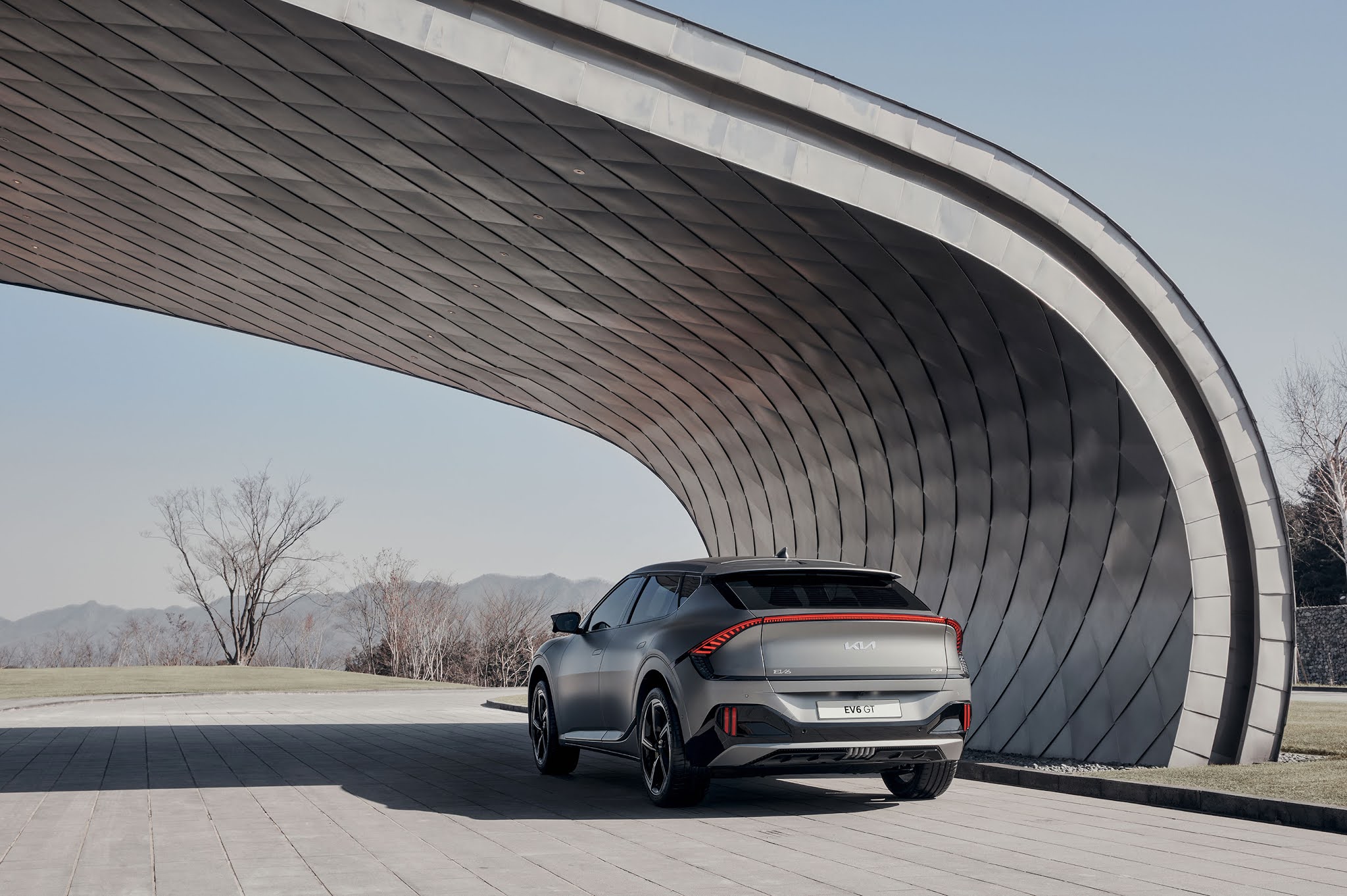 Kia EV6 redefines boundaries of electric mobility with inspiring design 