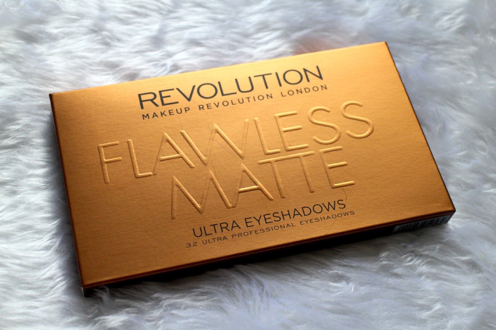 Makeup Revolution Flawless Matte Ultra Eyeshadow Palette Ellis Tuesday