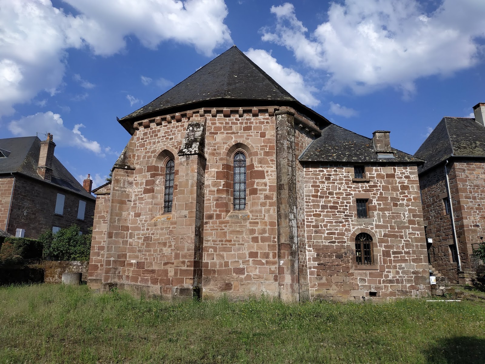 LA FRANCE DES EGLISES FRANCE OF CHURCHES SAINTPANTALEONDELARCHE