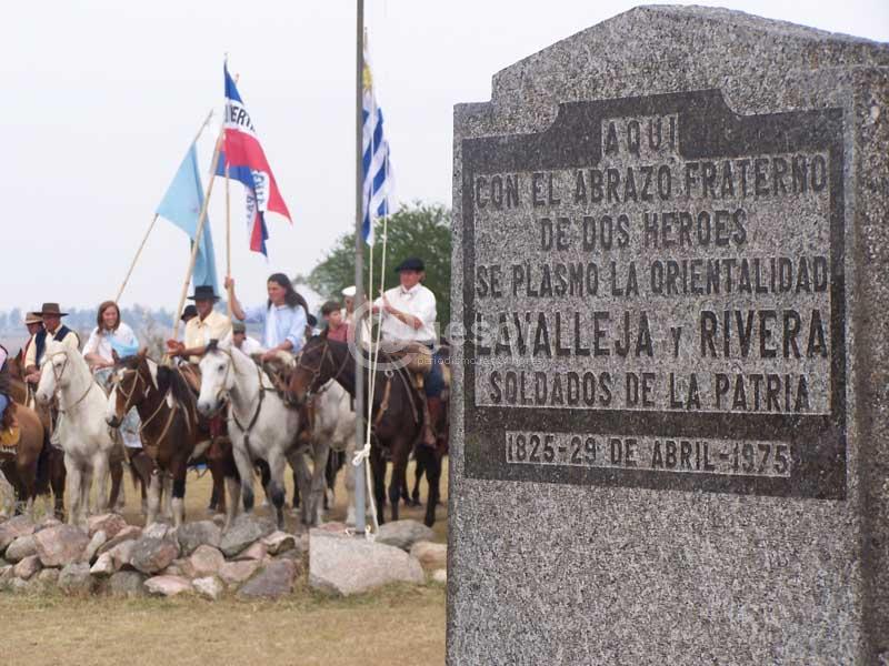 Blog de Arinda 17 DE OCTUBRE NACÍA JOSÉ FRUCTUOSO RIVERA