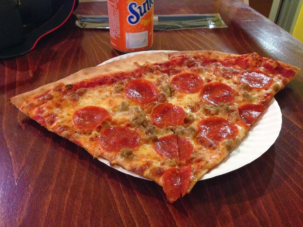 Dupont Pizza Food Review DC Outlook