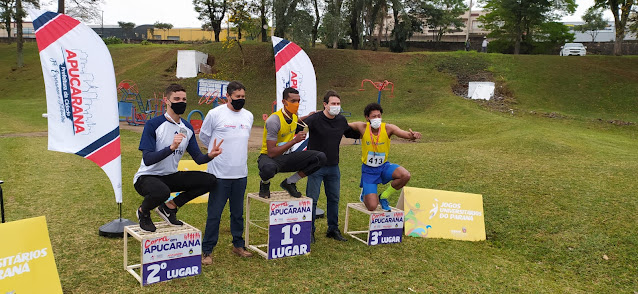 Com Lagoão lotado, Apucarana Futsal vence e fica perto da Série Ouro –  Prefeitura Municipal de Apucarana