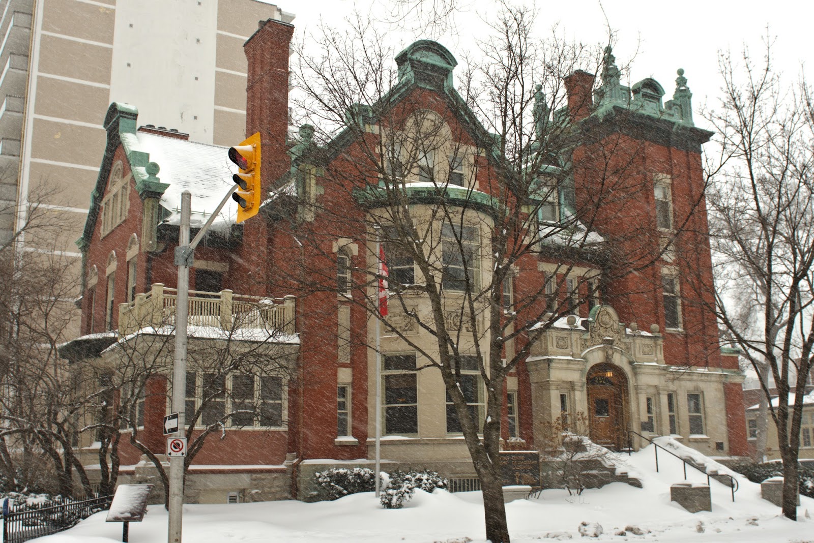 The Brown Knowser Booth House