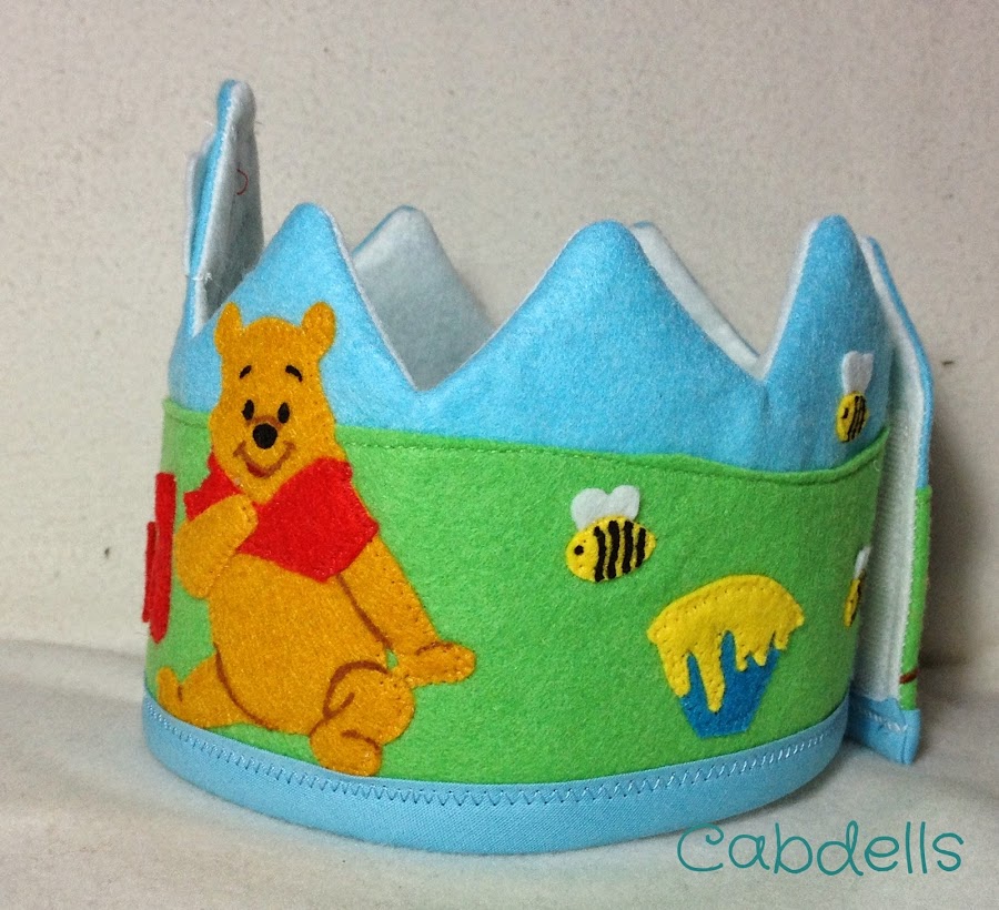 Corona cumpleaños winnie